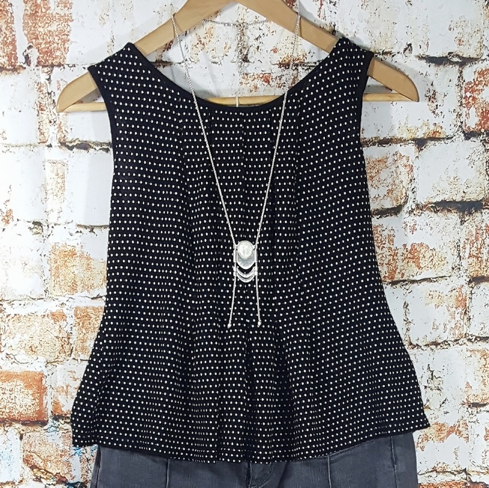 Max Edition// Black & White Dotted Pattern Top
